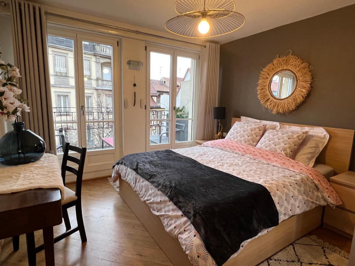Magnifique 4 Personnes - 2 - 2 Sdb - Grande Terrasse Rue Des Tetes - Centre Apartment *